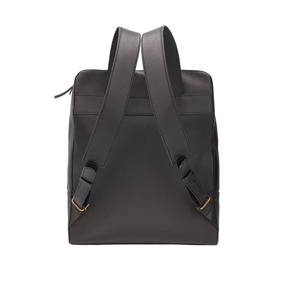 Hazel Leather Single Zip Backpack – measuring 37 cm × 28 cm (L × W)